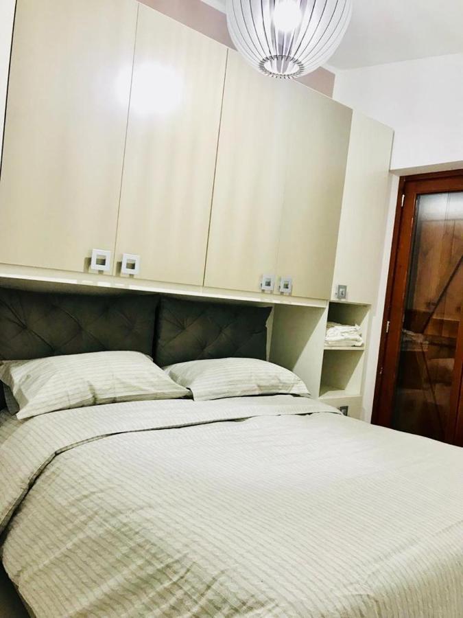 5 Miles Apt Apartment Rocca Cinquemiglia Exterior photo